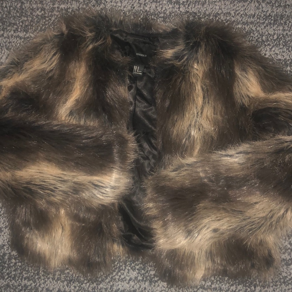 FAUX FUR COAT